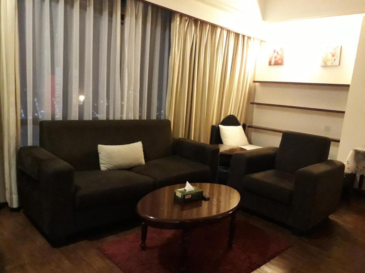 Raymond Suites At Berjaya Times Square กัวลาลัมเปอร์ ภายนอก รูปภาพ