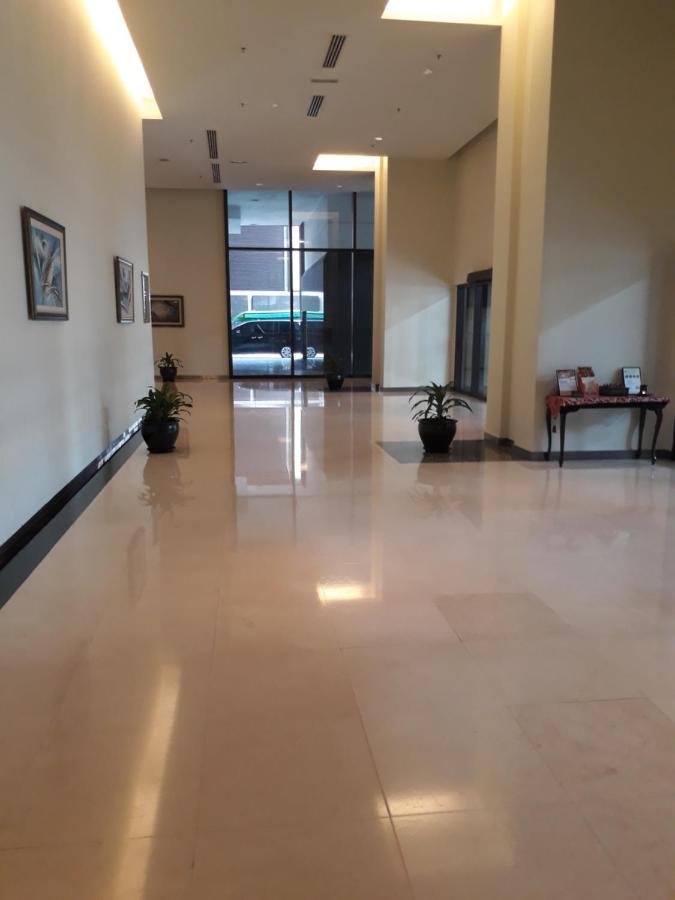 Raymond Suites At Berjaya Times Square กัวลาลัมเปอร์ ภายนอก รูปภาพ