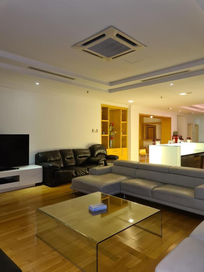 Raymond Suites At Berjaya Times Square กัวลาลัมเปอร์ ภายนอก รูปภาพ