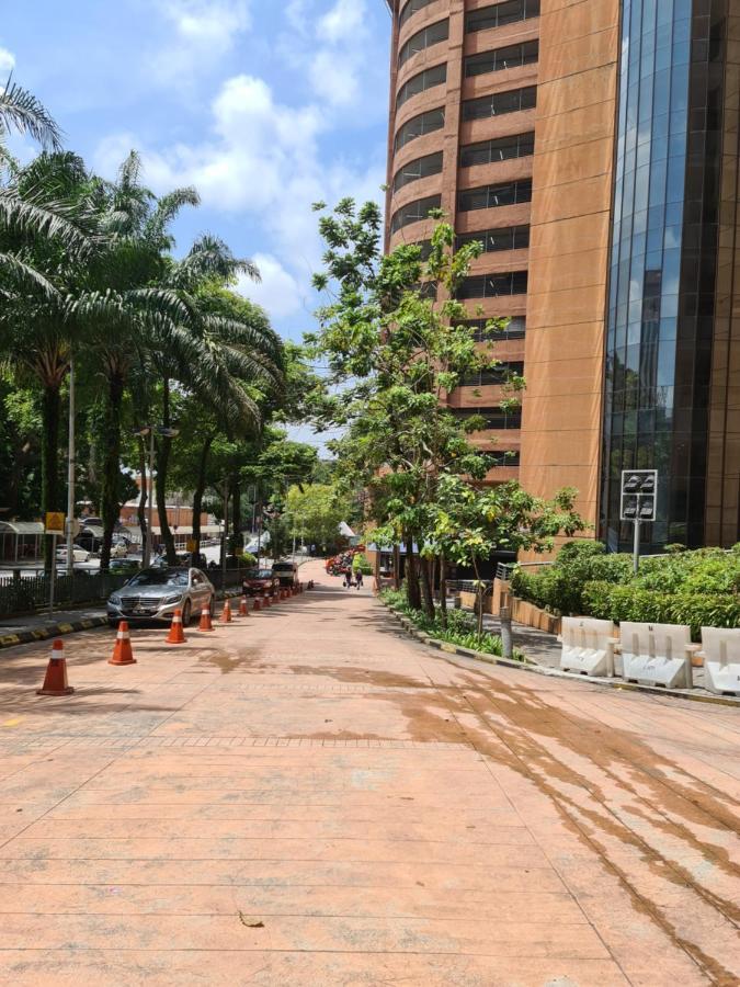 Raymond Suites At Berjaya Times Square กัวลาลัมเปอร์ ภายนอก รูปภาพ
