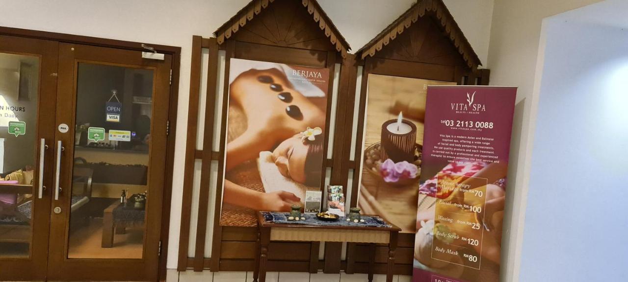 Raymond Suites At Berjaya Times Square กัวลาลัมเปอร์ ภายนอก รูปภาพ